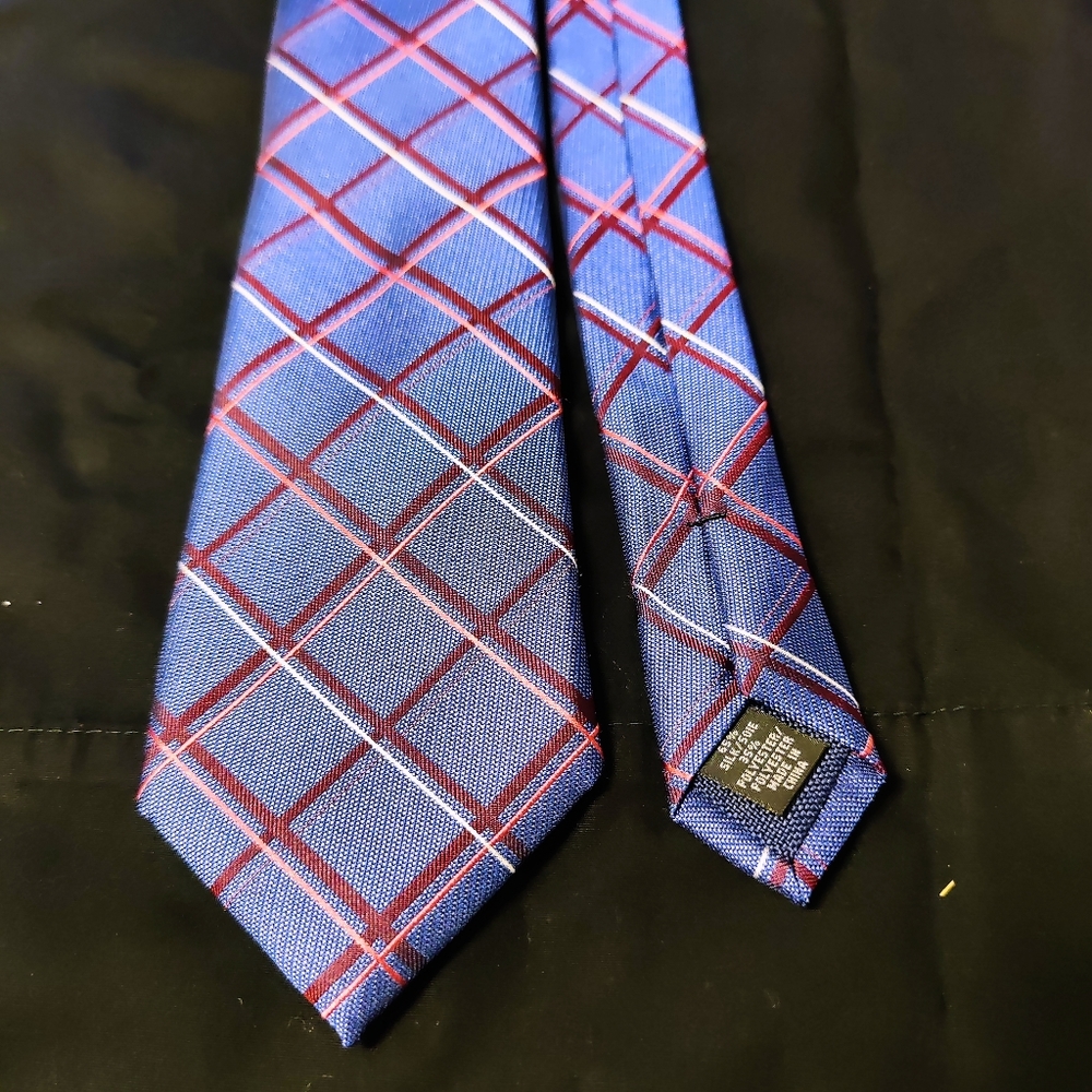 Michael Kors Ties - Picture 3 of 6